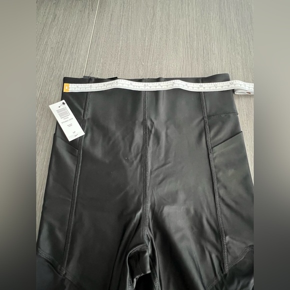 TNA Studio City Legging – Black, Size Small - Picture 7 of 7